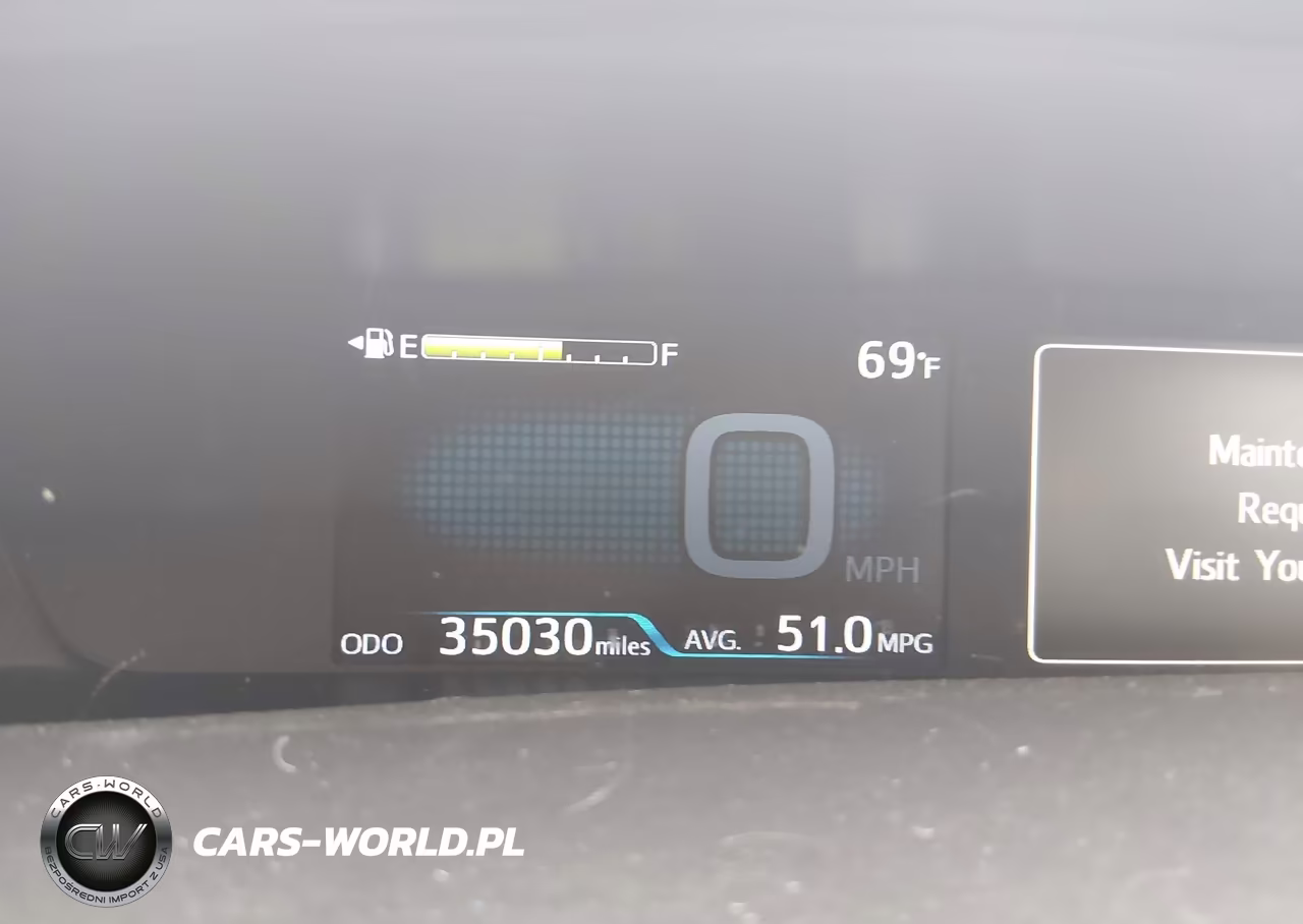 2020 Toyota Prius Xle Awd-E VIN:JTDL9RFU1L3022142 - 15