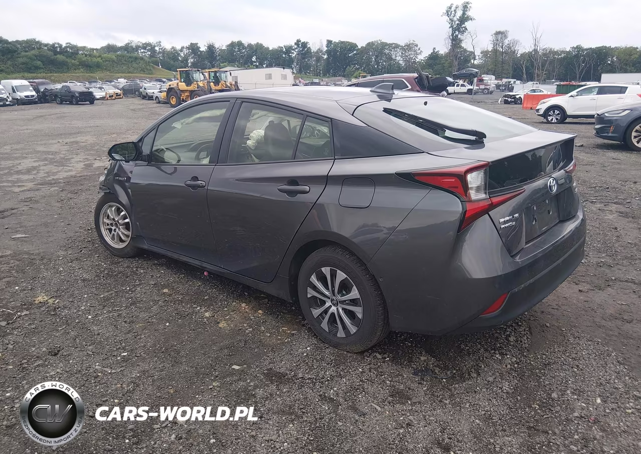 2020 Toyota Prius Xle Awd-E VIN:JTDL9RFU1L3022142 - 3