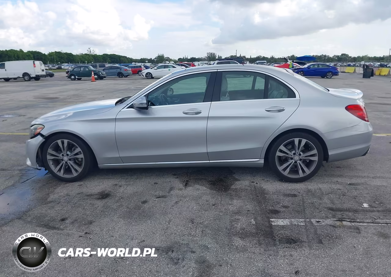 2017 Mercedes-Benz C 300 VIN:55SWF4JB6HU184145 - 14