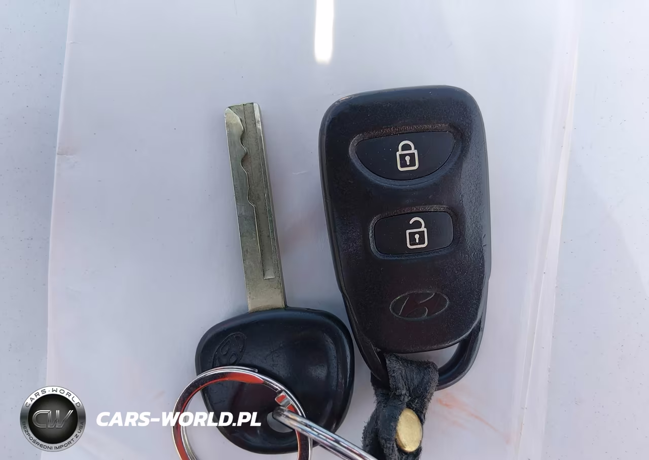 2014 Hyundai Accent Gs VIN:KMHCT5AE1EU194061 - 11