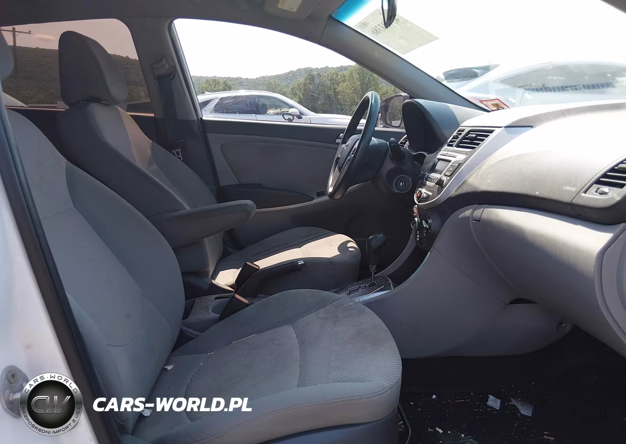 2014 Hyundai Accent Gs VIN:KMHCT5AE1EU194061 - 5