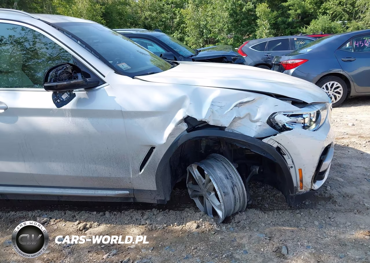 2019 BMW X3 xDrive30I VIN:5UXTR9C50KLP96621 - 6