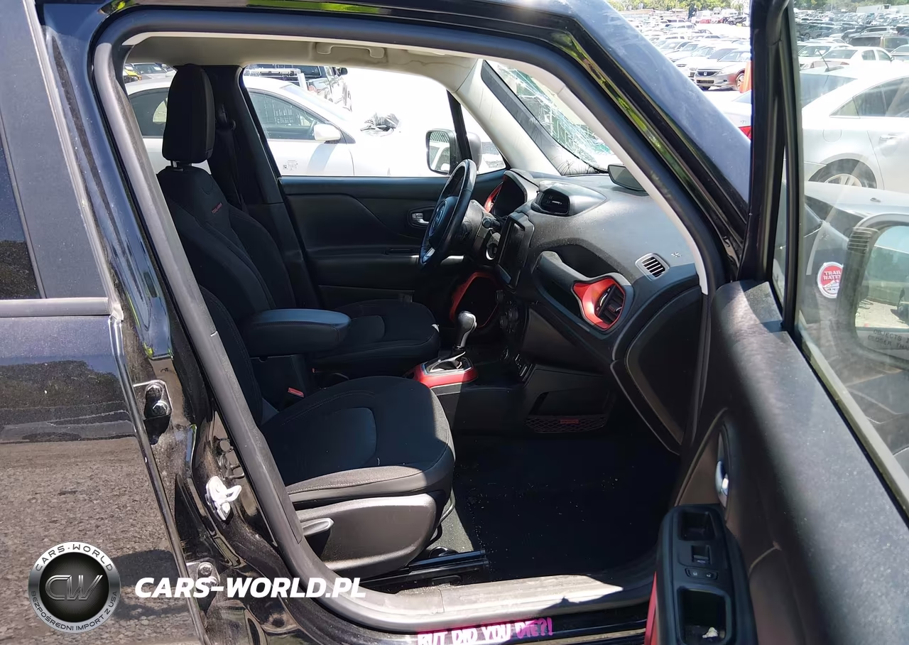 2019 Jeep Renegade Trailhawk 4X4 VIN:ZACNJBC17KPJ93437 - 5