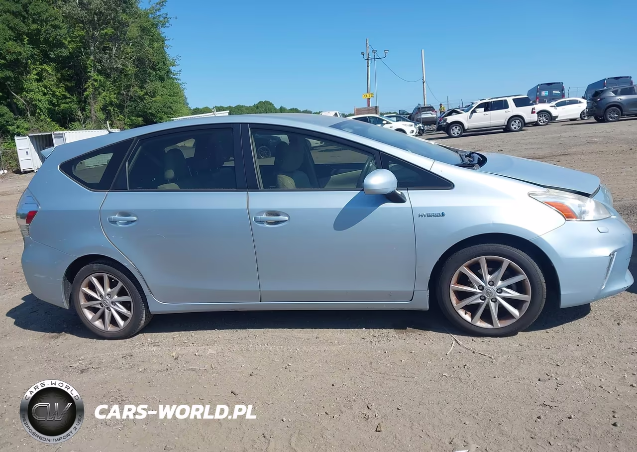 2012 Toyota Prius V Five VIN:JTDZN3EU9C3140220 - 13