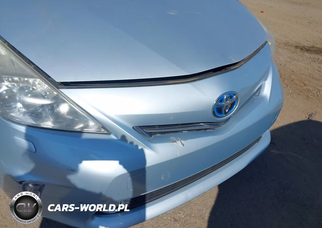 2012 Toyota Prius V Five VIN:JTDZN3EU9C3140220 - 6