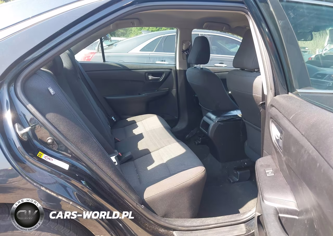2016 Toyota Camry Le VIN:4T1BF1FK0GU557138 - 8