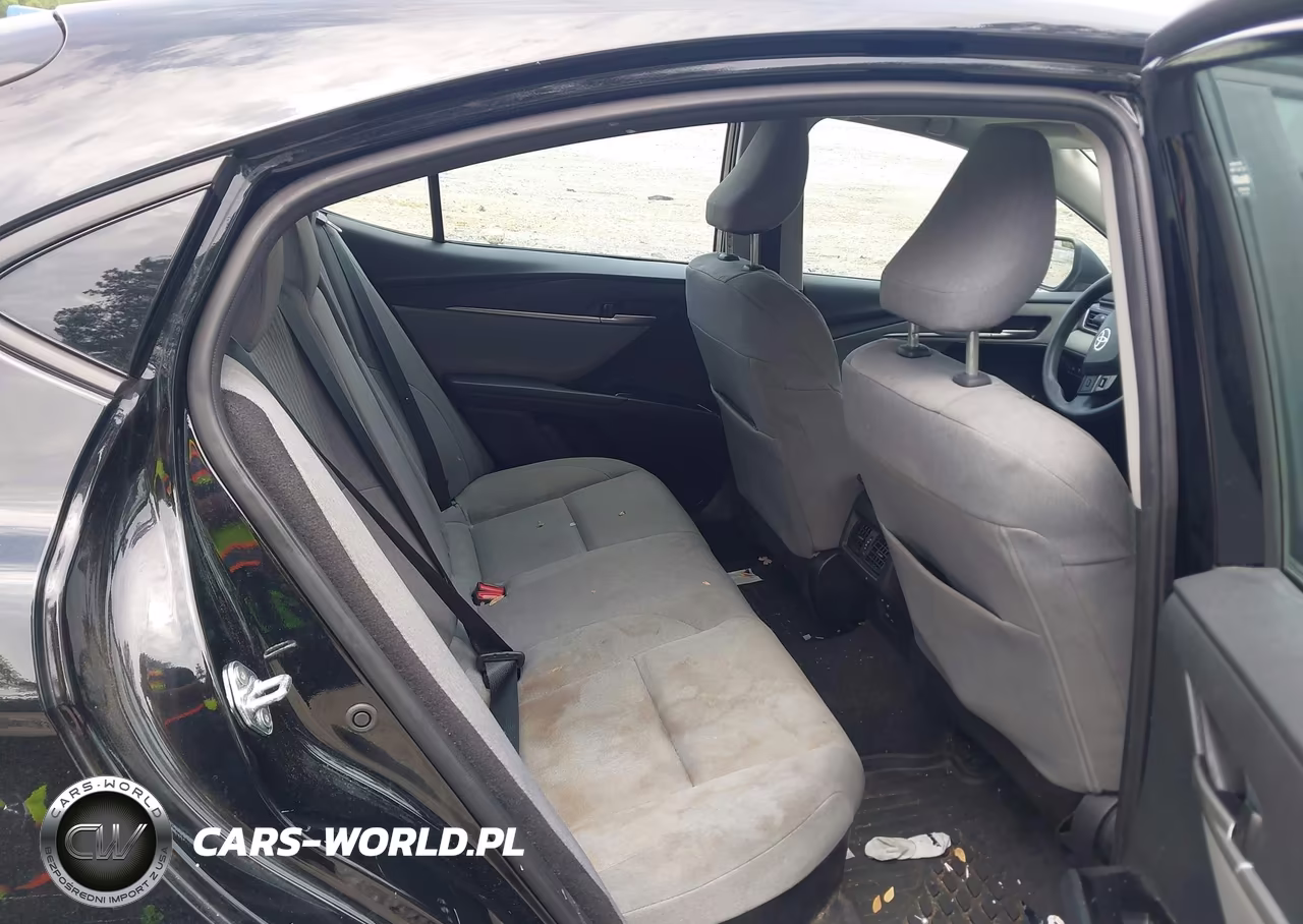2025 Toyota Camry Le VIN:4T1DAACK8SU606588 - 8