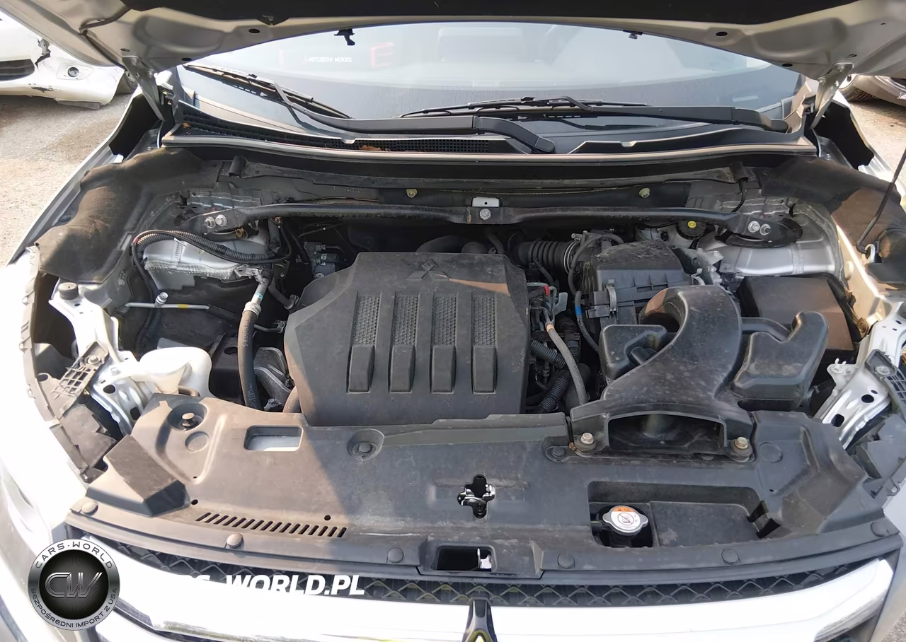 2018 Mitsubishi Eclipse Cross Se-Sel VIN:JA4AT5AA7JZ070277 - 10