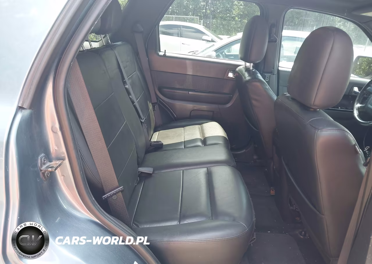 2011 Ford Escape Limited VIN:1FMCU9EGXBKB25814 - 8