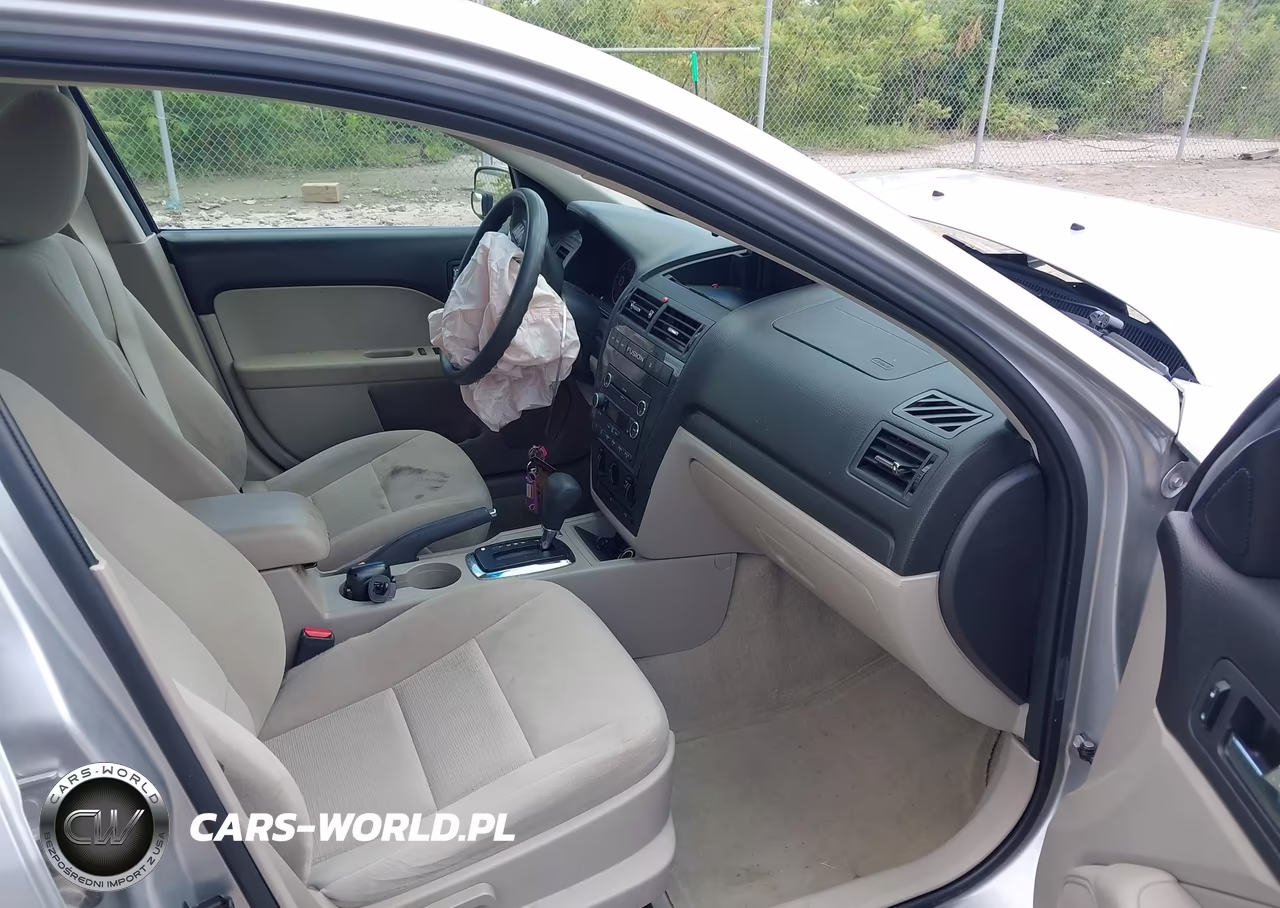 2009 Ford Fusion Se VIN:3FAHP07109R166017 - 5
