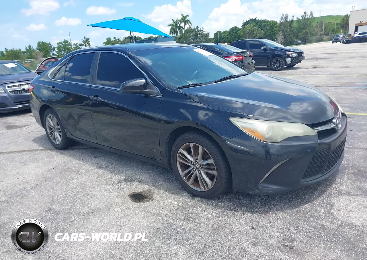 2015 Toyota Camry Se VIN:4T1BF1FK9FU102366 - 1