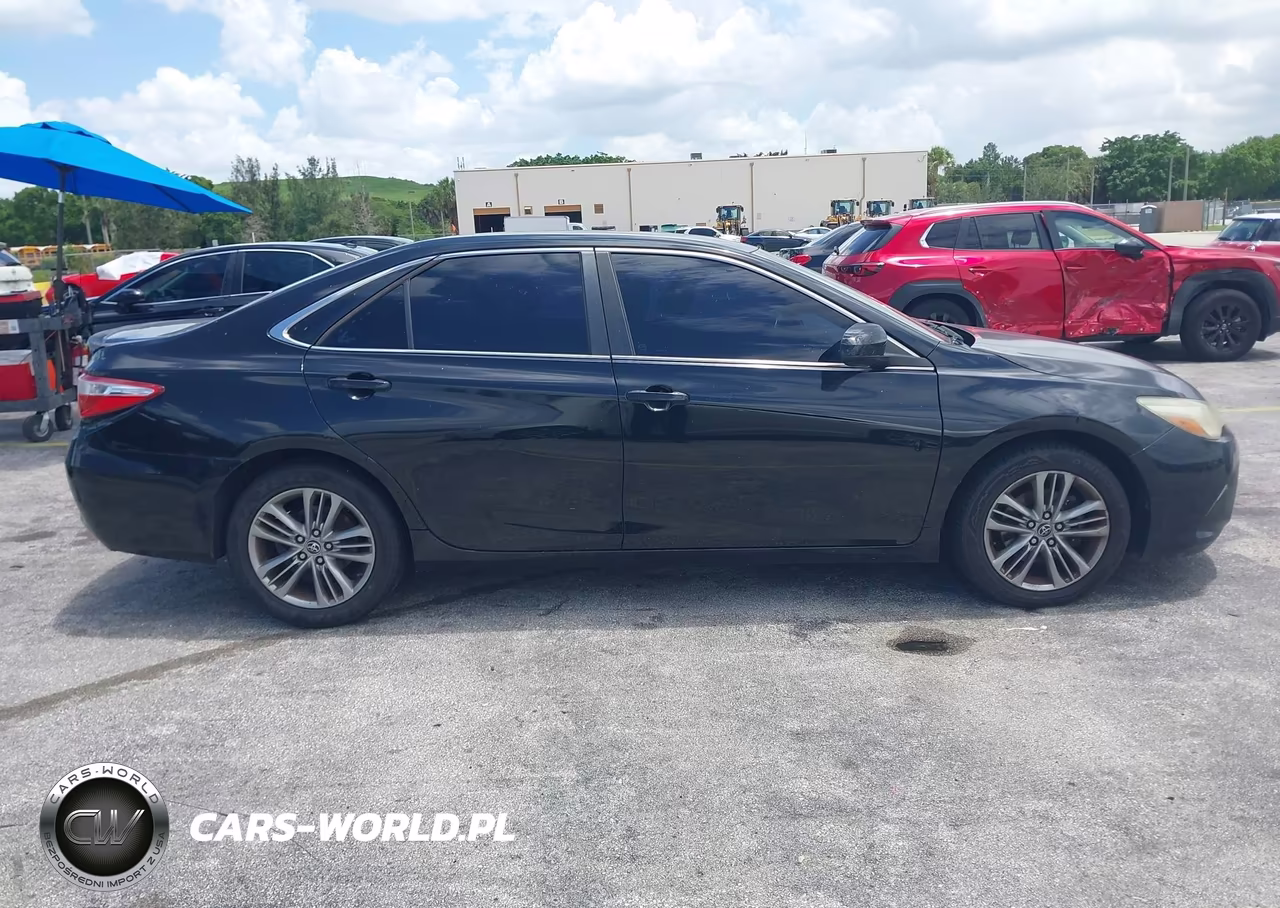 2015 Toyota Camry Se VIN:4T1BF1FK9FU102366 - 13
