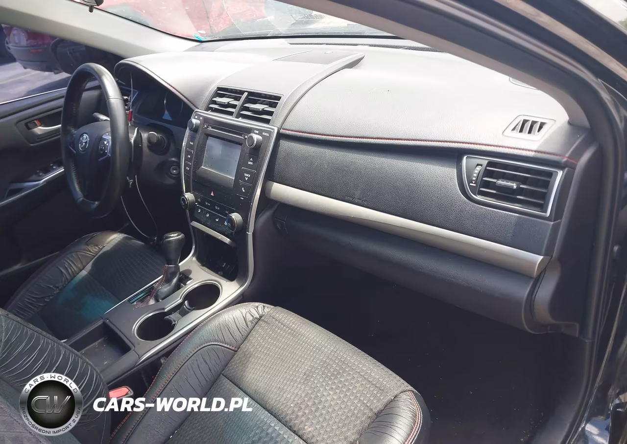 2015 Toyota Camry Se VIN:4T1BF1FK9FU102366 - 5
