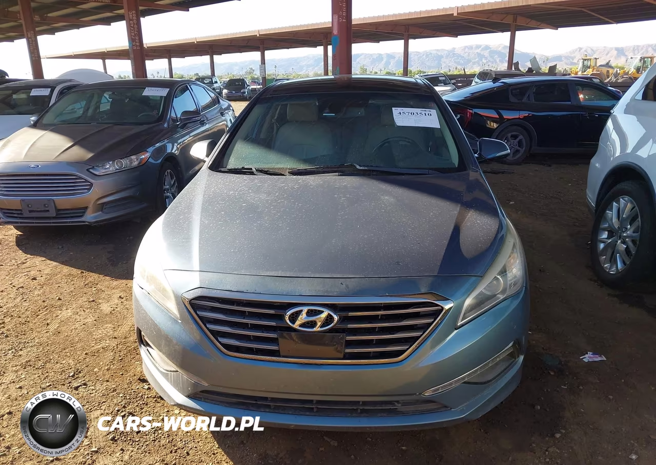 2015 Hyundai Sonata Limited VIN:5NPE34AF5FH169644 - 12
