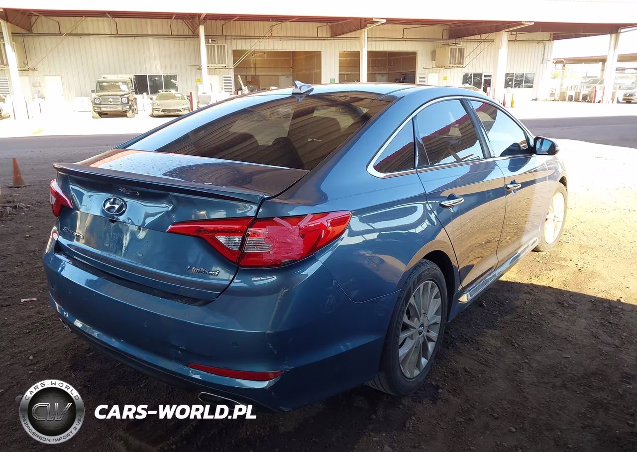 2015 Hyundai Sonata Limited VIN:5NPE34AF5FH169644 - 4