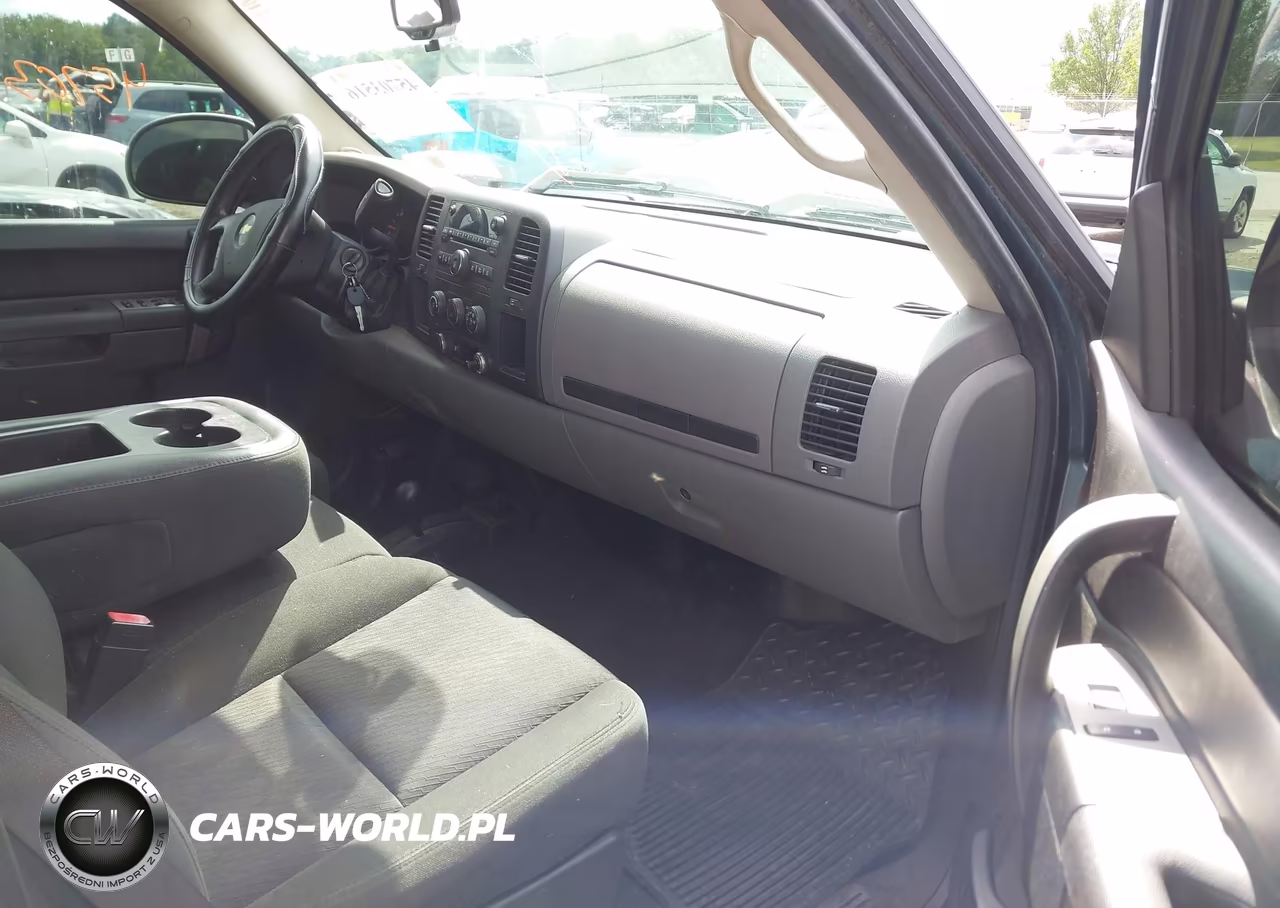 2010 Chevrolet Silverado 1500 Ls VIN:1GCSKREA9AZ147522 - 5