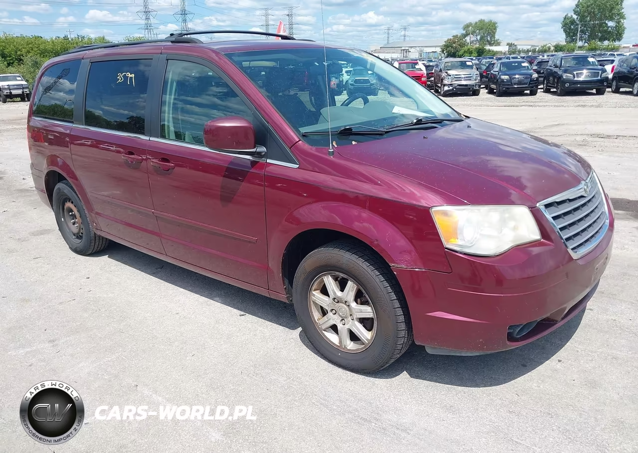 2008 Chrysler Town & Country Touring – zdjęcie 1 z 11