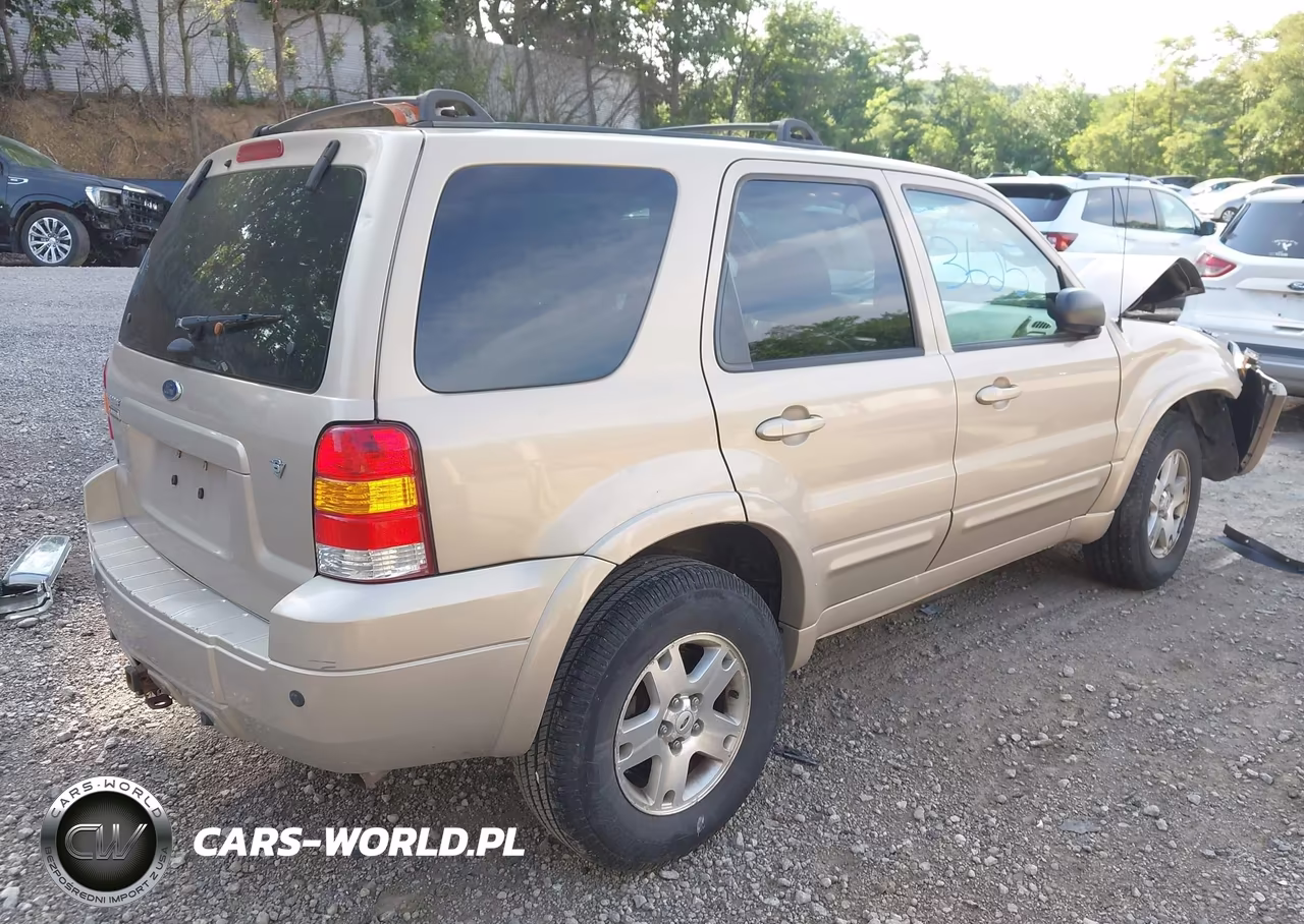 2007 Ford Escape Limited VIN:1FMYU94117KA15244 - 4