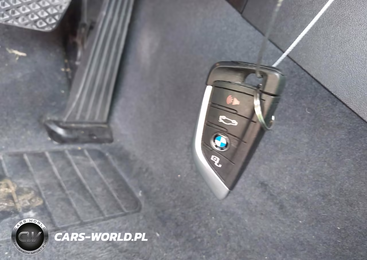 2022 BMW 230 I VIN:3MW23CM04N8C18061 - 11