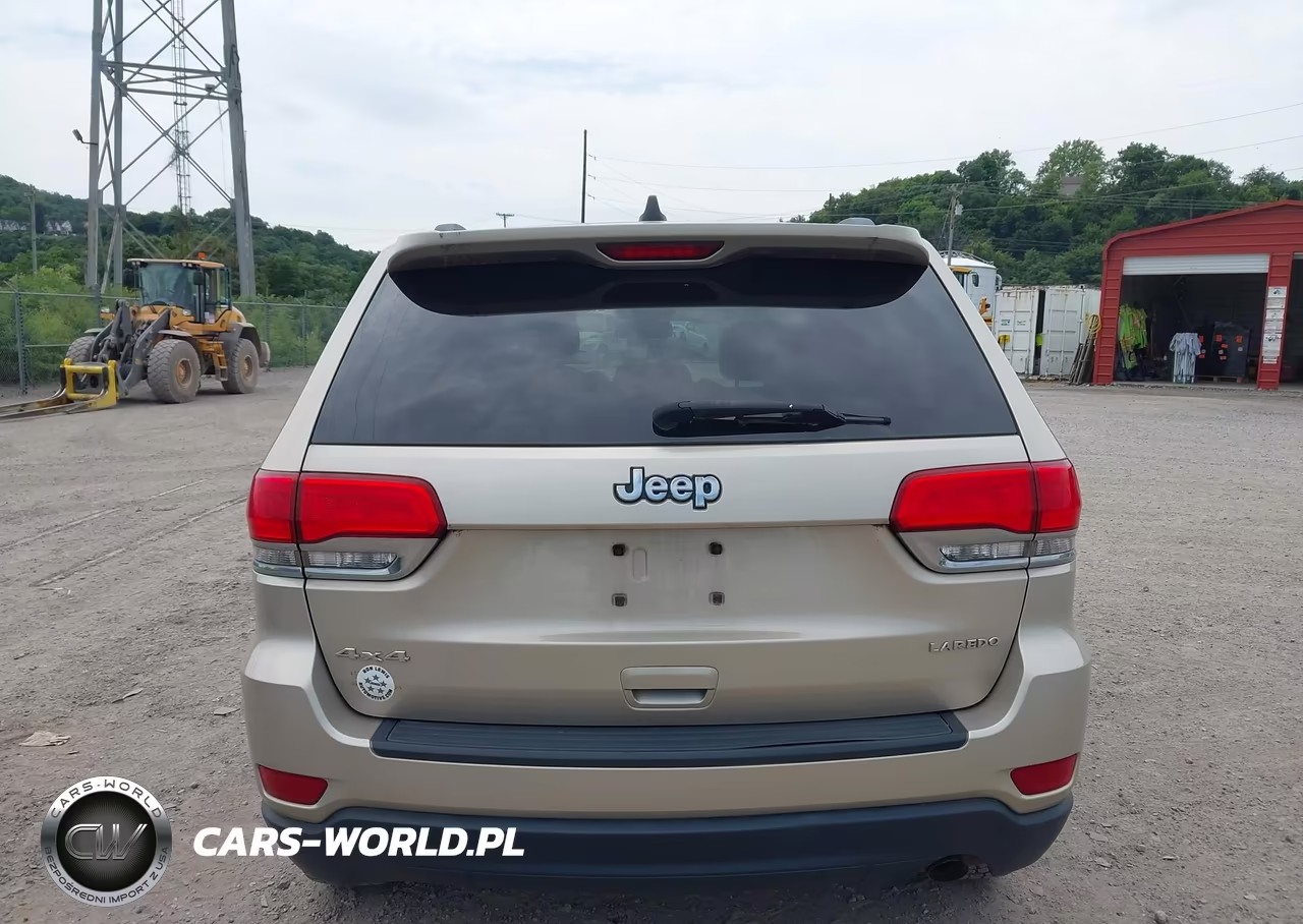 2014 Jeep Grand Cherokee Laredo VIN:1C4RJFAG9EC230838 - 16