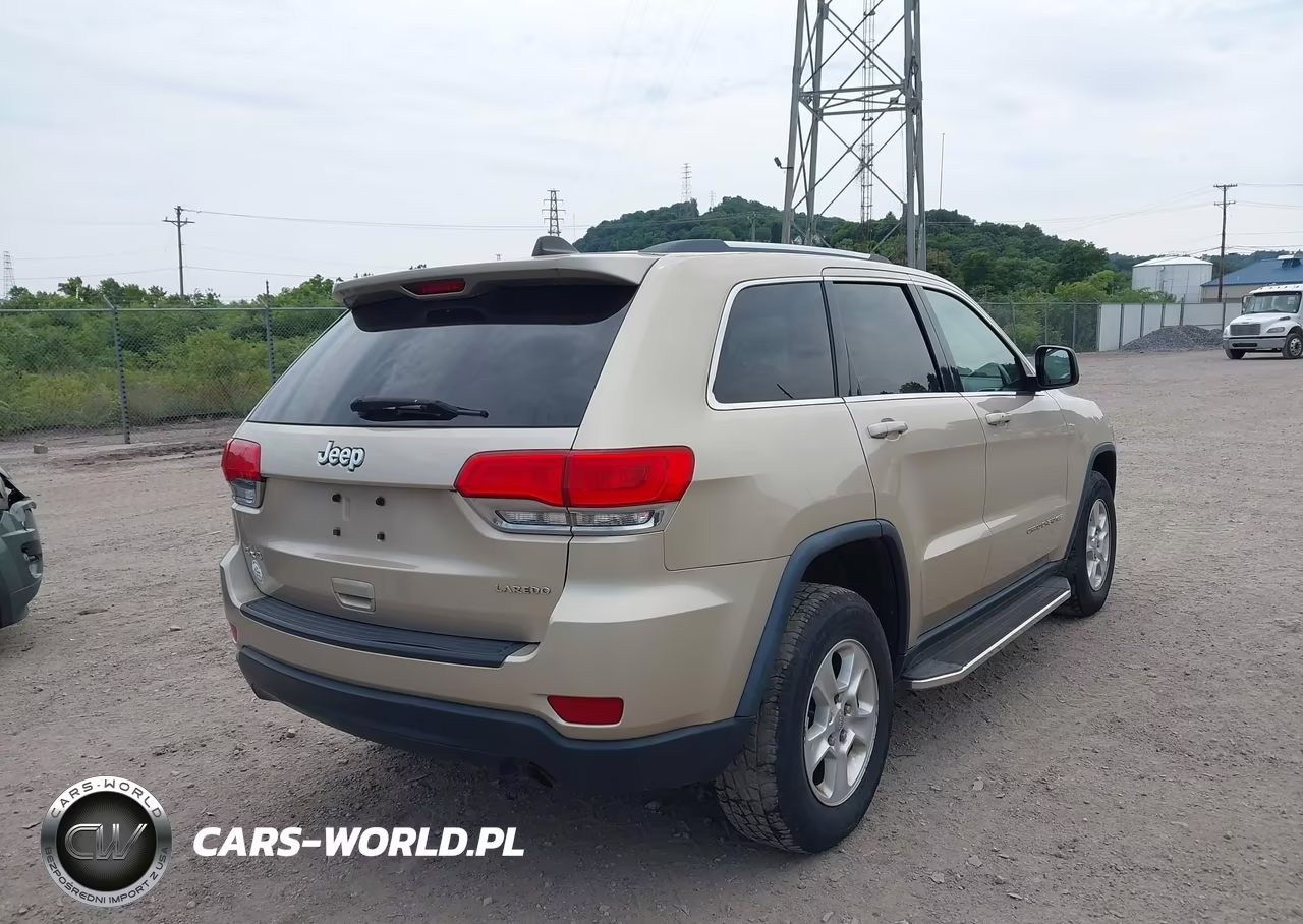 2014 Jeep Grand Cherokee Laredo VIN:1C4RJFAG9EC230838 - 4