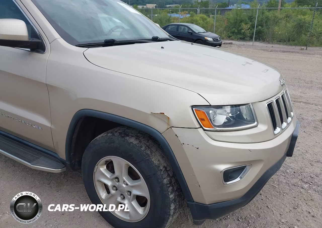 2014 Jeep Grand Cherokee Laredo VIN:1C4RJFAG9EC230838 - 6