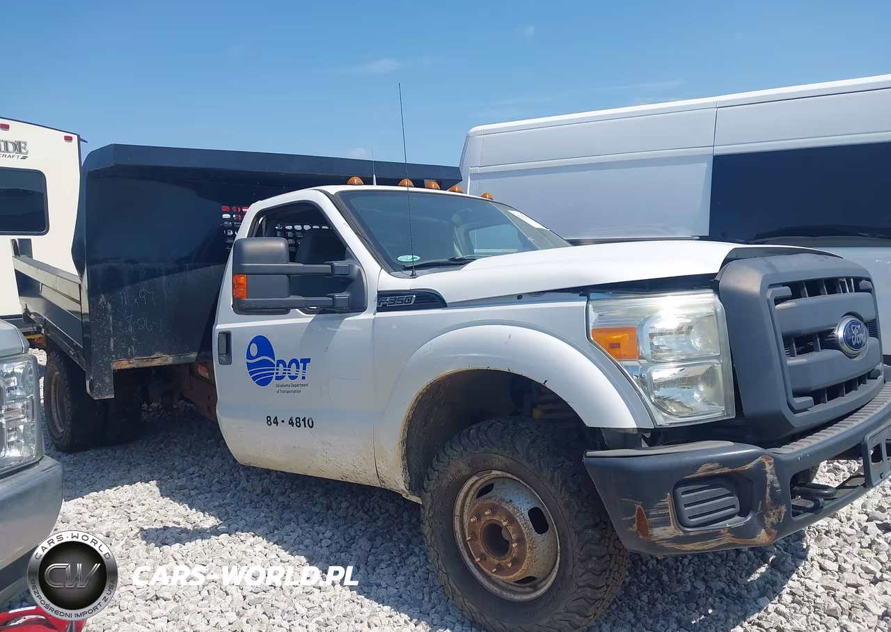 2012 Ford F-350 Chassis Xl VIN:1FDRF3G61CEC13897 - 13