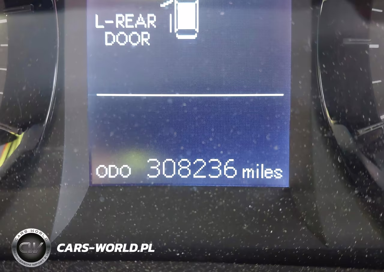 2017 Toyota Sienna Le 8 Passenger VIN:5TDKZ3DC7HS865335 - 15