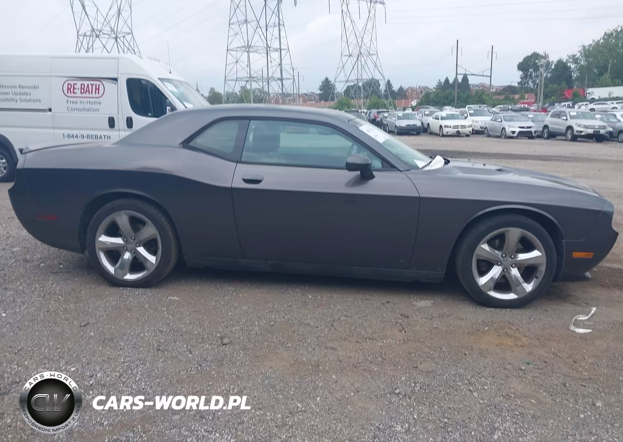 2013 Dodge Challenger Sxt Plus VIN:2C3CDYAG4DH723819 - 14