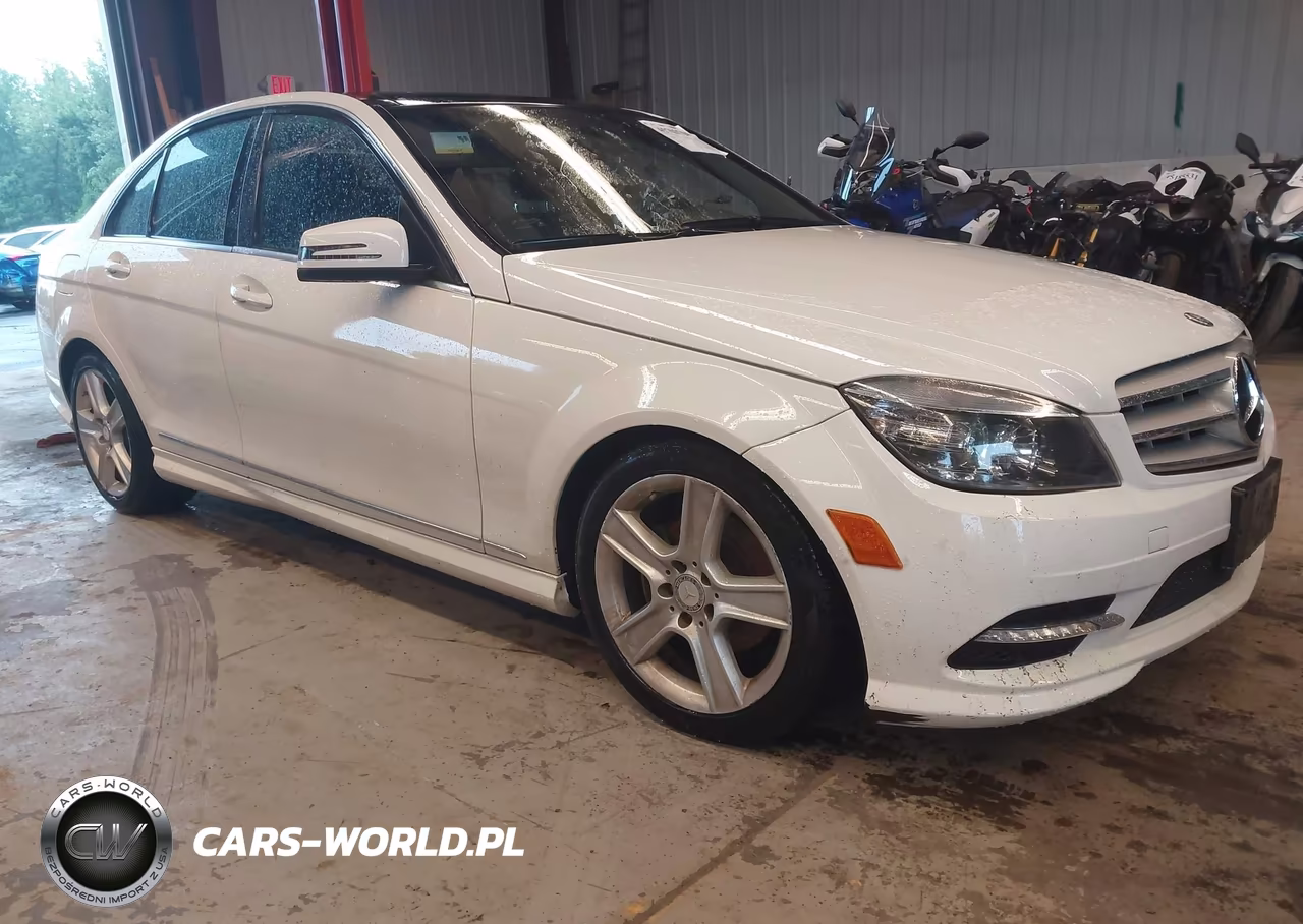 2011 Mercedes-Benz C 300 Sport 4Matic – zdjęcie 1 z 16