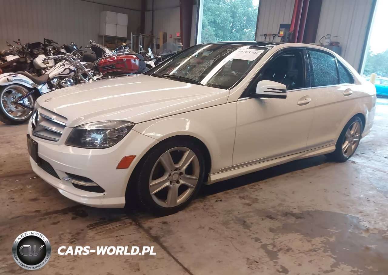 2011 Mercedes-Benz C 300 Sport 4Matic VIN:WDDGF8BB8BR174736 - 2