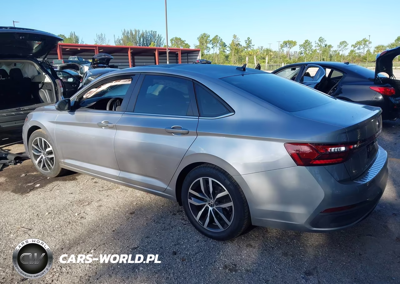 2026 Volkswagen Jetta Se VIN:3VW7W7BU6TM006616 - 3