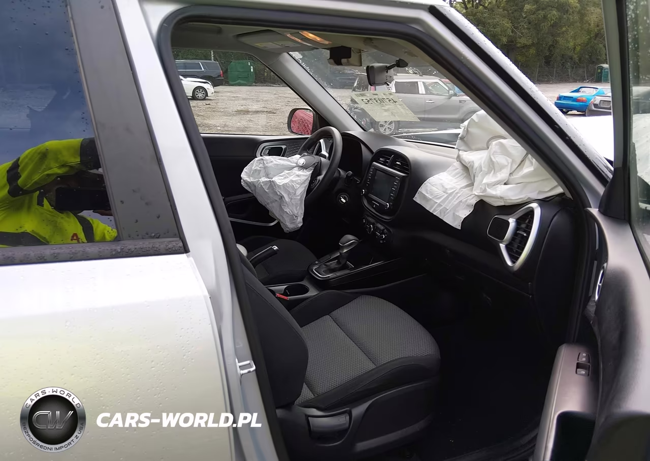 2020 Kia Soul Lx VIN:KNDJ23AU7L7722806 - 5