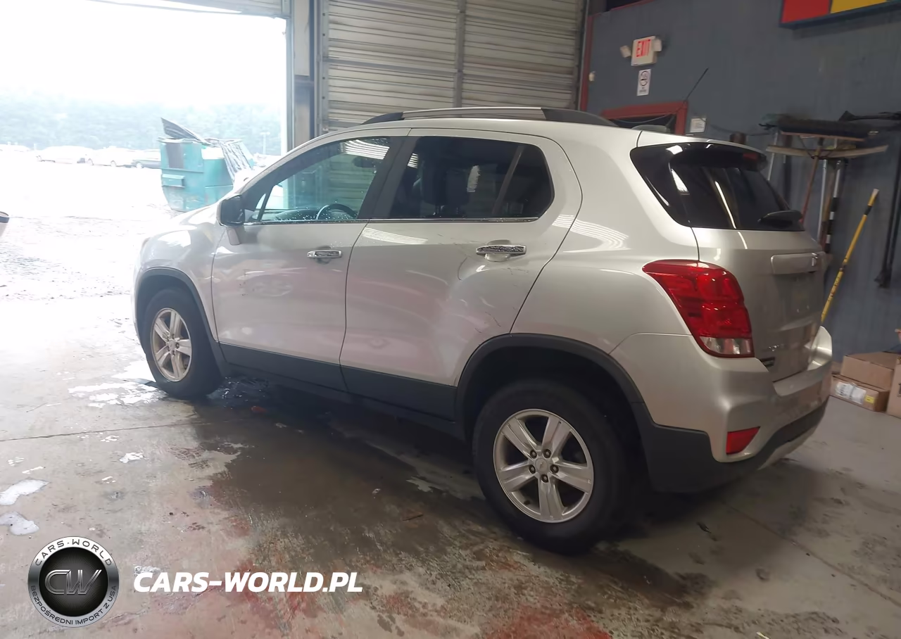 2019 Chevrolet Trax Lt VIN:KL7CJPSB3KB777438 - 3