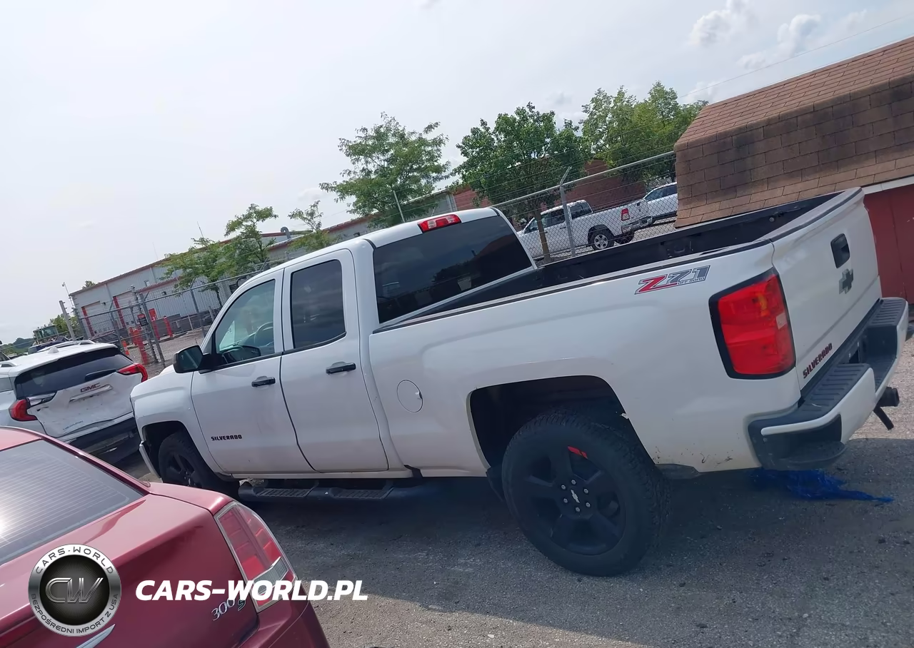 2017 Chevrolet Silverado 1500 2Lt VIN:1GCVKREC4HZ340573 - 14