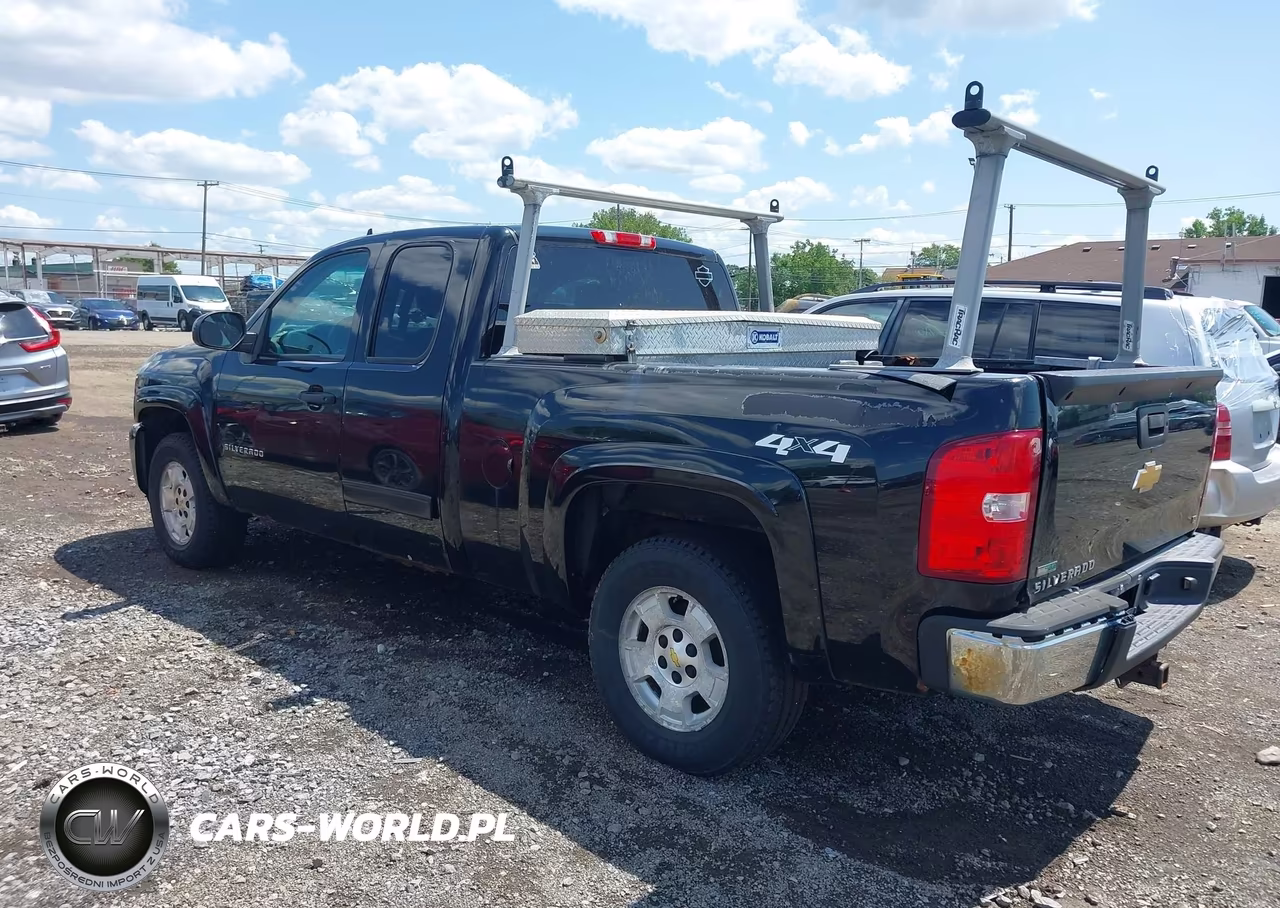 2011 Chevrolet Silverado 1500 Lt VIN:1GCRKSE34BZ319593 - 3