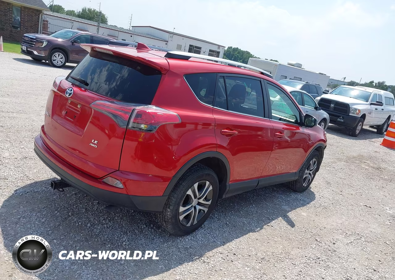 2017 Toyota Rav4 Le VIN:JTMBFREV1HJ127653 - 4