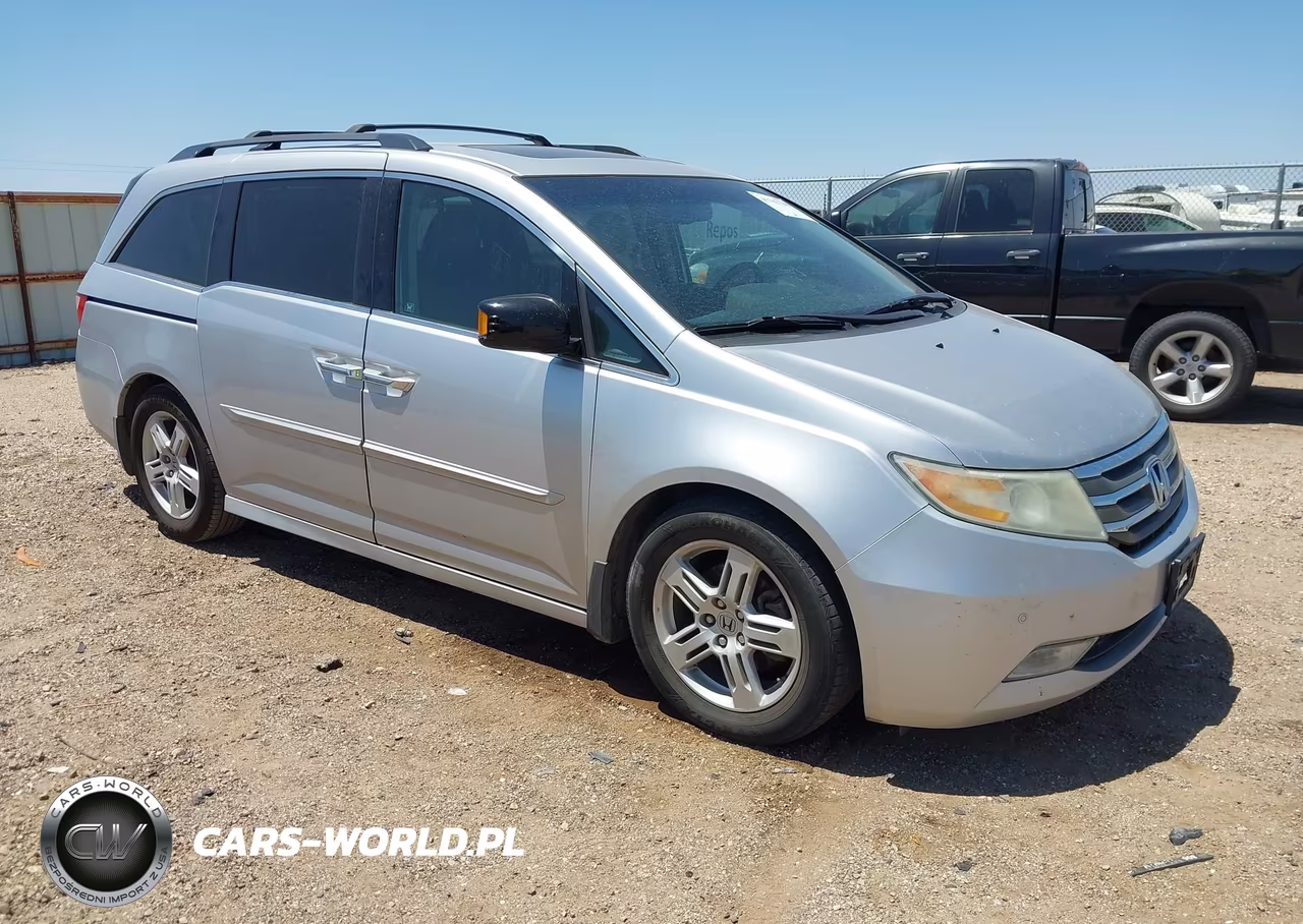 2012 Honda Odyssey Touring-Touring Elite – zdjęcie 1 z 17