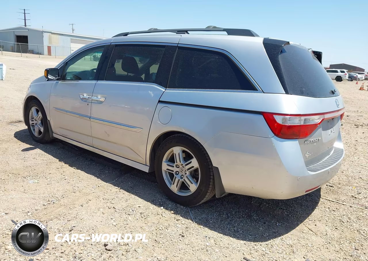 2012 Honda Odyssey Touring-Touring Elite VIN:5FNRL5H95CB054379 - 3
