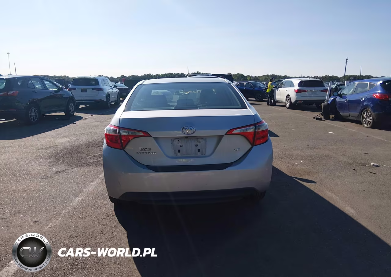 2016 Toyota Corolla Le VIN:2T1BURHE0GC738219 - 16