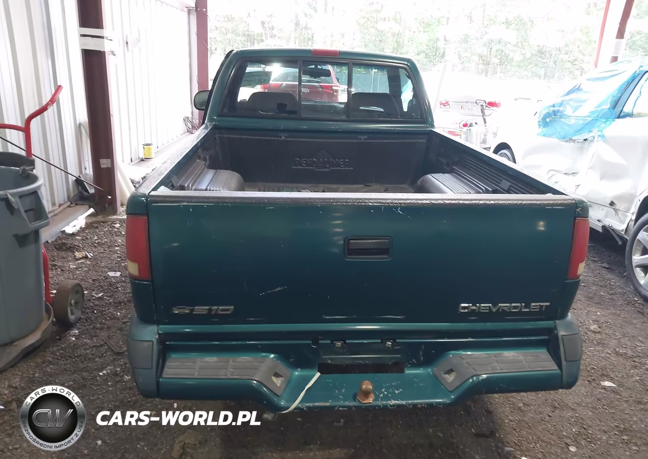 1996 Chevrolet S Truck S10 VIN:1GCCS1442T8205190 - 16