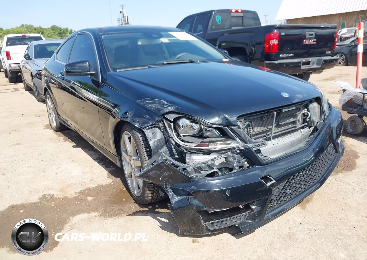 2013 Mercedes-Benz C 250 – zdjęcie 1 z 18