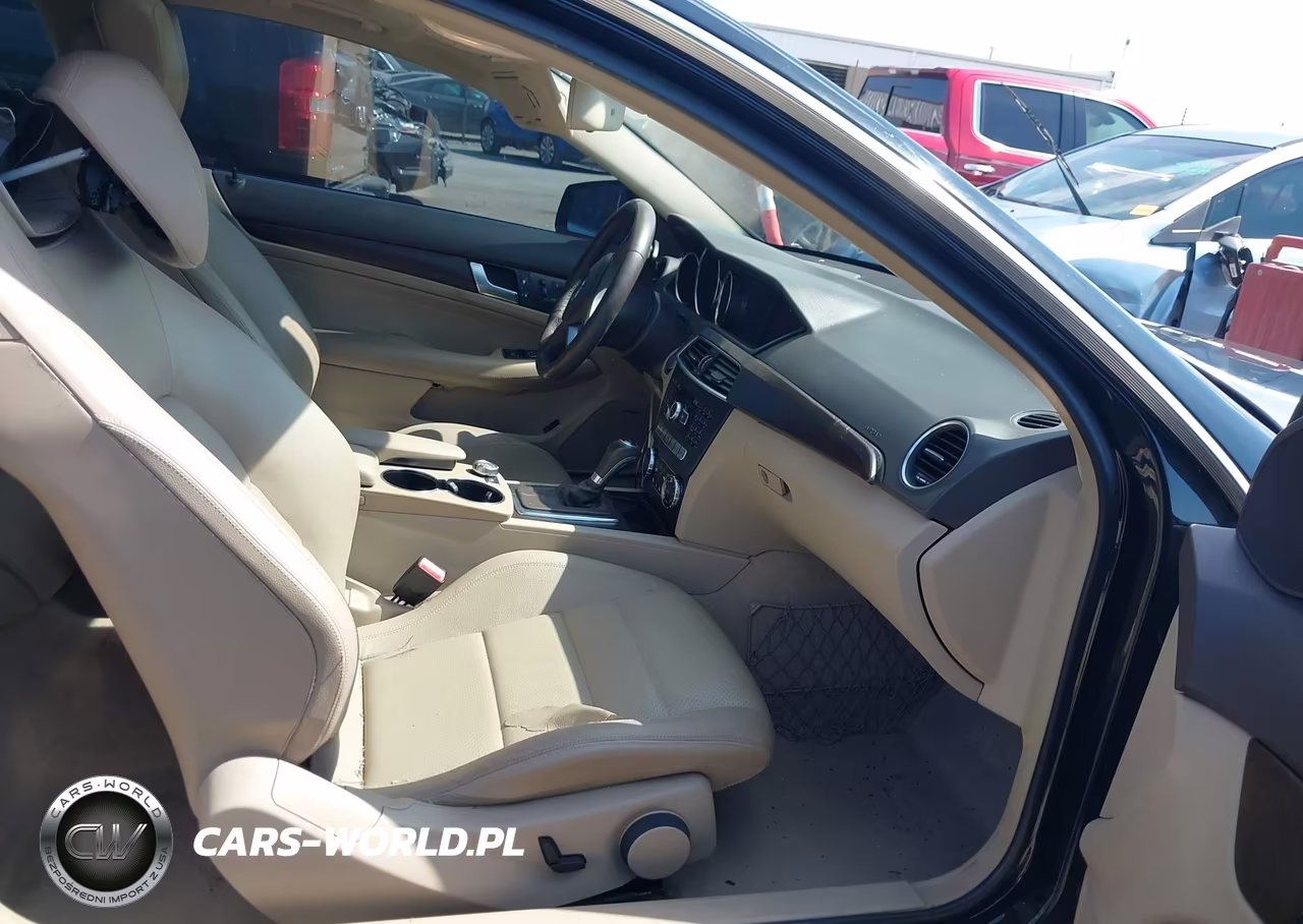 2013 Mercedes-Benz C 250 VIN:WDDGJ4HB4DG053053 - 5