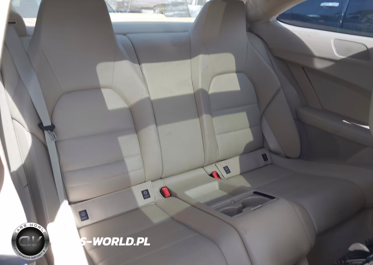 2013 Mercedes-Benz C 250 VIN:WDDGJ4HB4DG053053 - 8