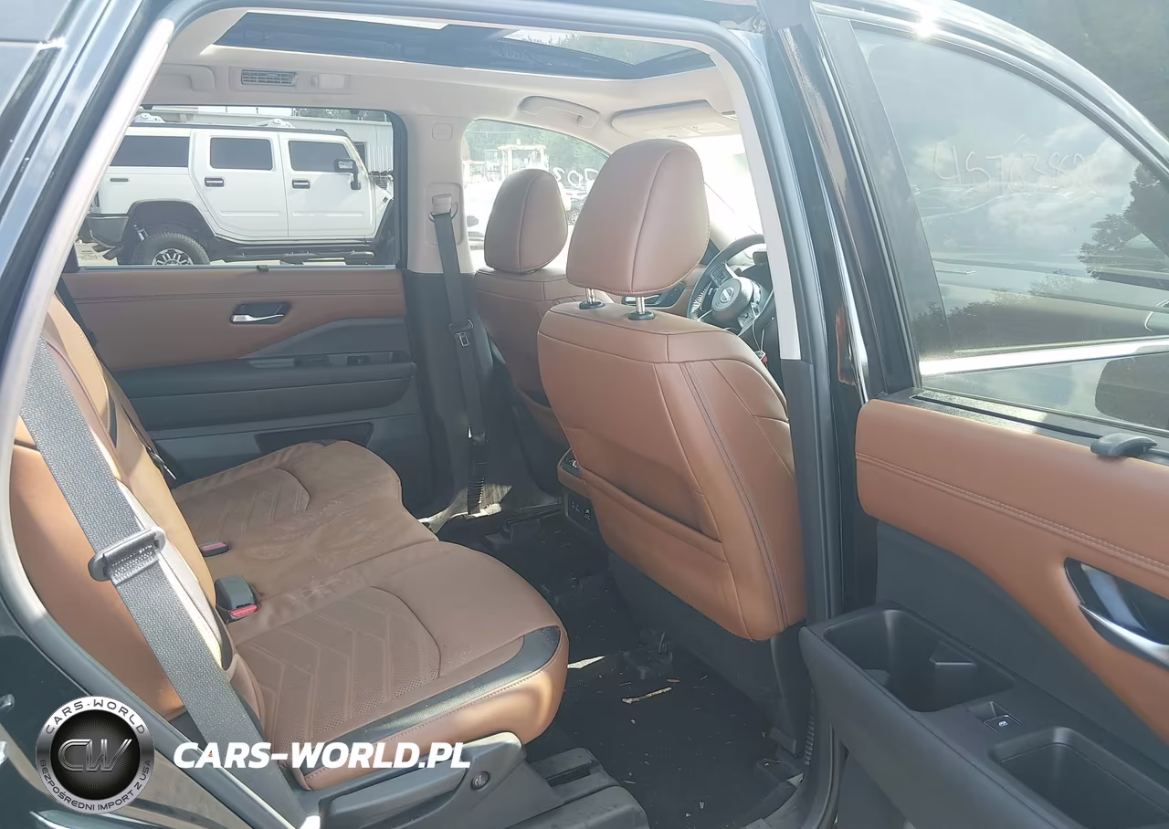 2025 Nissan Pathfinder Platinum 4Wd VIN:5N1DR3DJ1SC298504 - 8