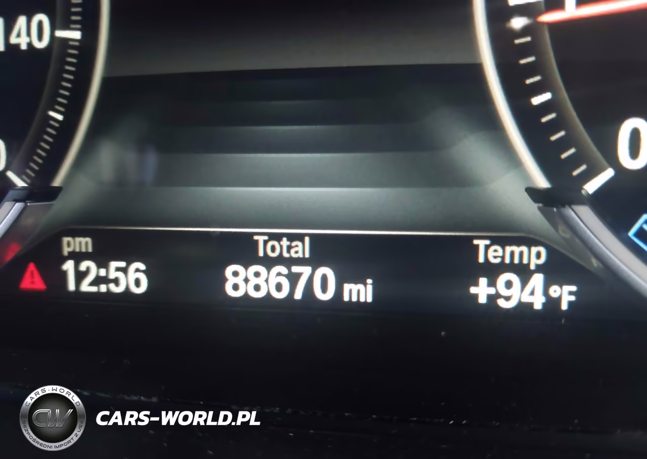 2018 BMW X5 xDrive35I VIN:5UXKR0C53J0Y00751 - 16