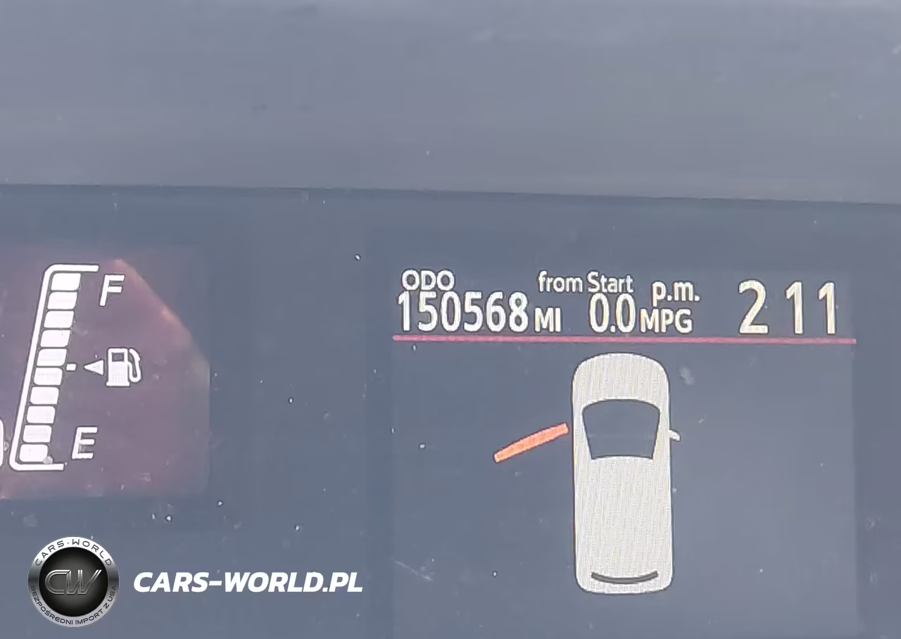 2015 Toyota Prius C Two VIN:JTDKDTB37F1111850 - 15