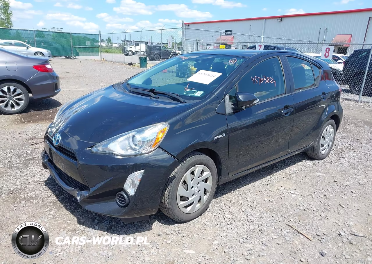 2015 Toyota Prius C Two VIN:JTDKDTB37F1111850 - 2