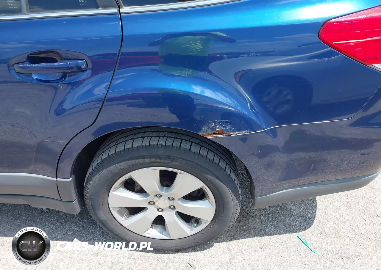 2010 Subaru Outback 2.5I Premium VIN:4S4BRCFCXA3313926 - 6