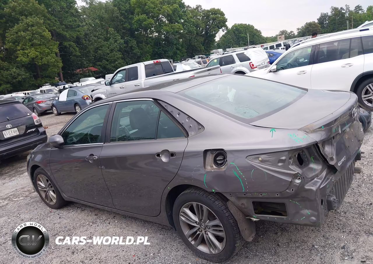 2016 Toyota Camry Se VIN:4T1BF1FK6GU265302 - 15